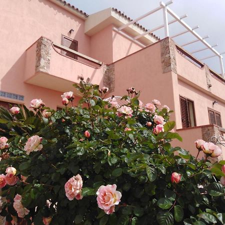 The Roses Garden Bed & Breakfast La Maddalena  Exterior photo